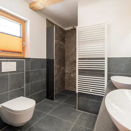 Almapartment Pichl 9-1 公寓 *